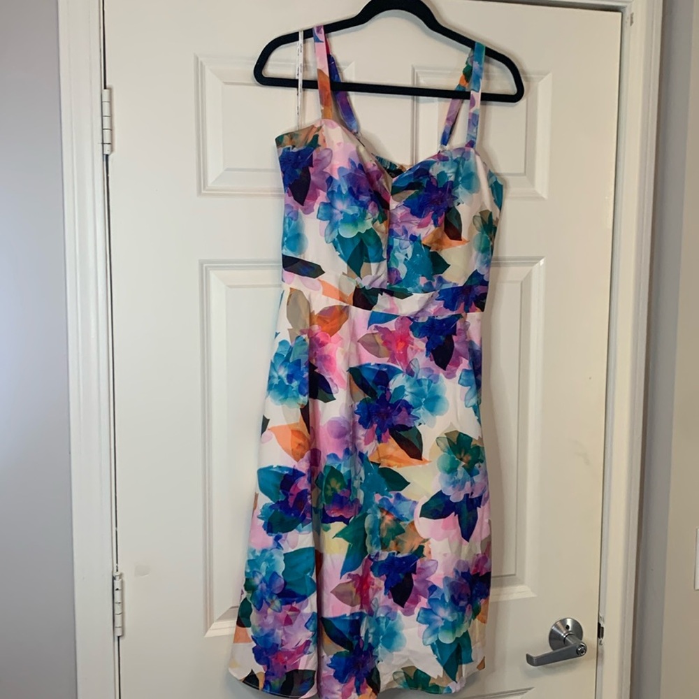 Floral print City Chic dress